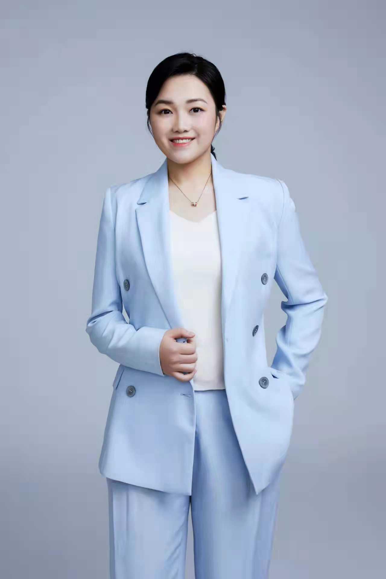 女性金融从业者_金融行业女性领导力_营销序列 个人金融