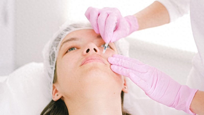 医美营销困境解析：四大网络策略突破瓶颈，建立长期客户信任关系