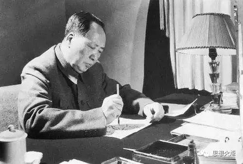 毛泽东社会主义制度贡献_毛泽东社会主义革命思想_毛泽东关于知识分子阶级属性思想论析