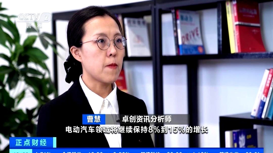 白银价格飙涨_光伏产业白银需求_买纸黄金哪个银行好