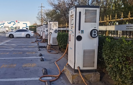 欧盟电动汽车充电桩建设_2030年欧盟充电桩需求预测_欧盟汽车保有量